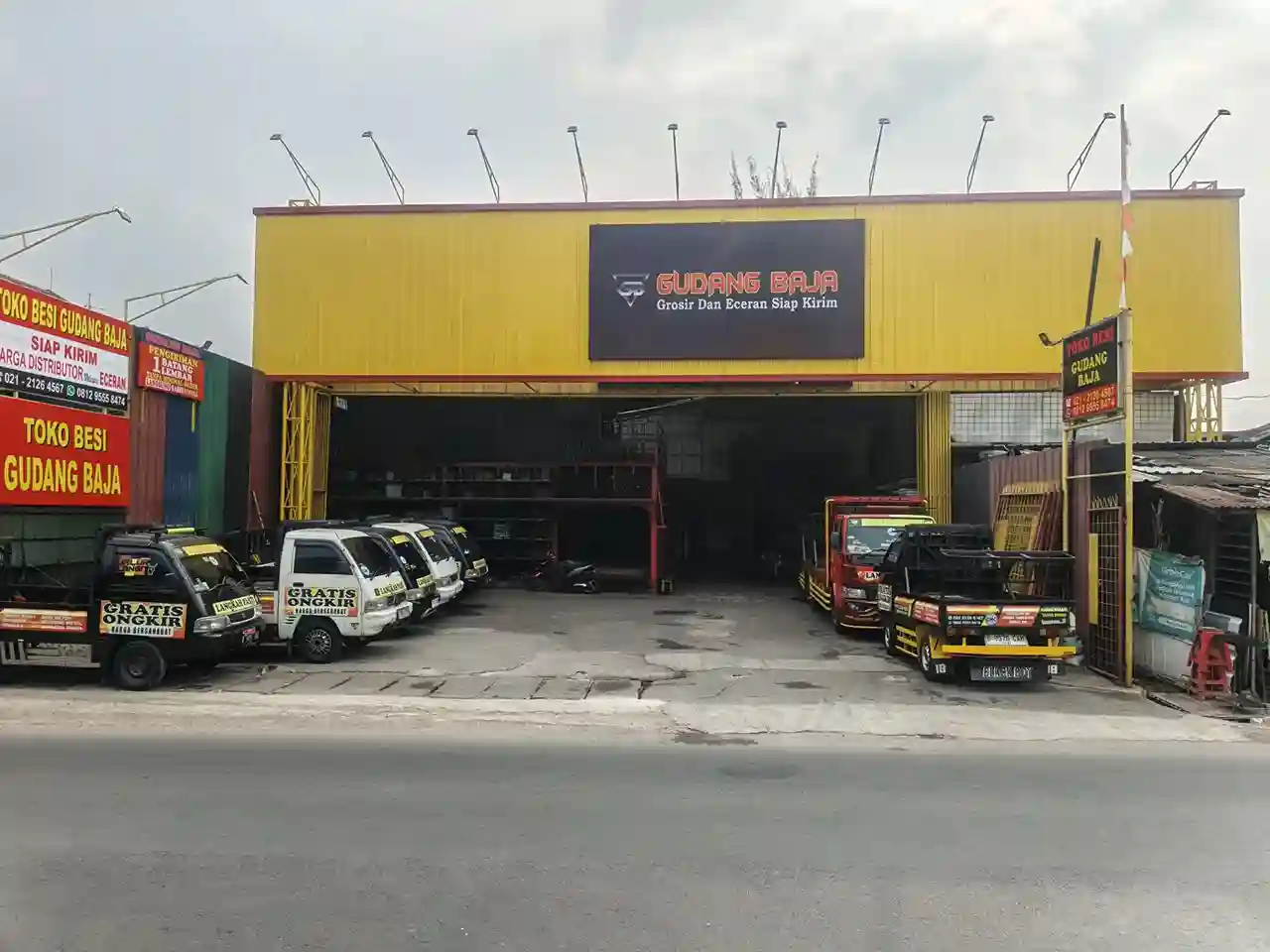 Solusi Kebutuhan Besi & Baja Anda
